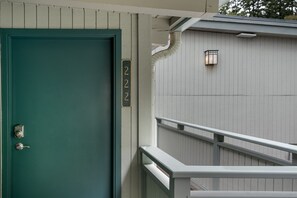 Exterior detail - Flathead Lakefront Studio! (Bigfork)