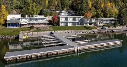 Flathead Lakefront Studio!