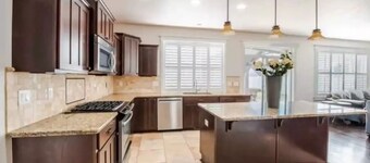 Spacious Clean Open Beautiful Executive Home w/ Tesla Charger