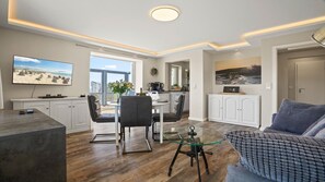 Imagen sin descripción, 2 de 11, botón