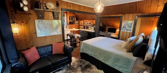 Speakeasy-Inspired Carriage House in Charming College Hill Neighborhood