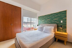 2 chambres, fer et planche à repasser, Wi-Fi, literie fournie