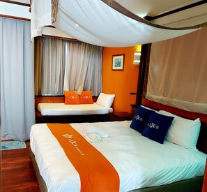 Executive Chalet, Sea View | 1 bedroom, desk, iron/ironing board, bed sheets - Alpine LXPD Full Seaview Water Chalet (Port Dickson)