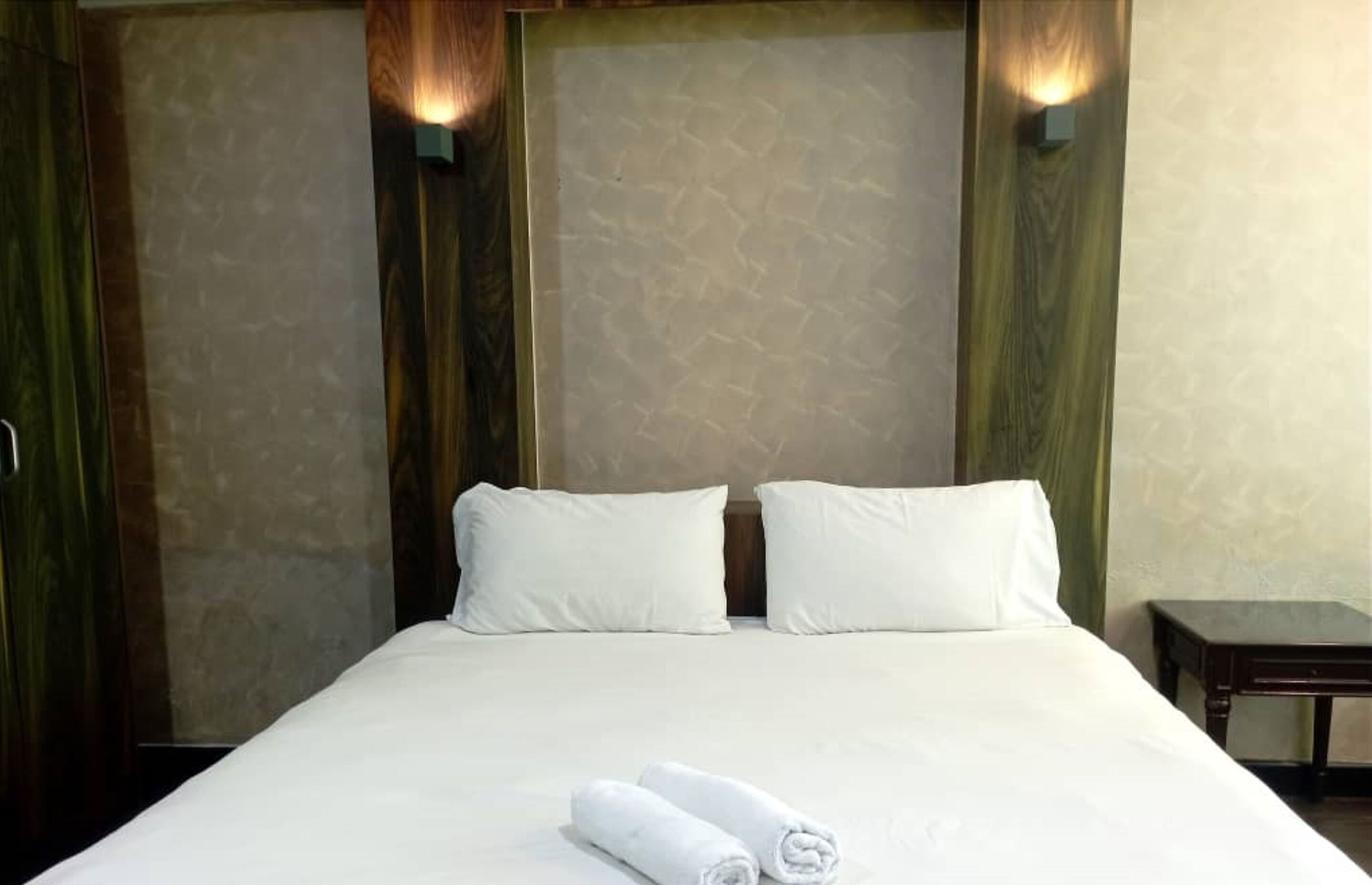 1 bedroom, desk, iron/ironing board, bed sheets