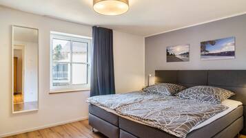 2 Schlafzimmer, Bügeleisen/Bügelbrett, kostenloses WLAN, Bettwäsche