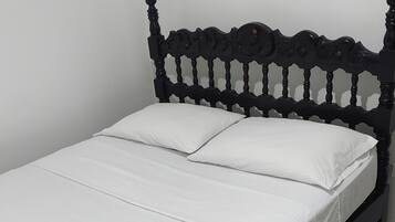 1 habitación y ropa de cama