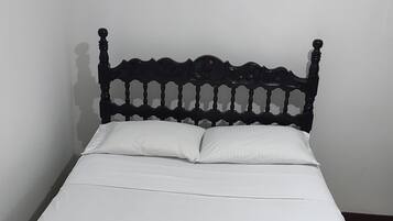 1 chambre, draps fournis