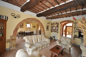 Fireplace, stereo - Villa Gaeta - Pienza ,Tuscany (Pienza)