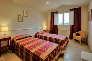 4 bedrooms