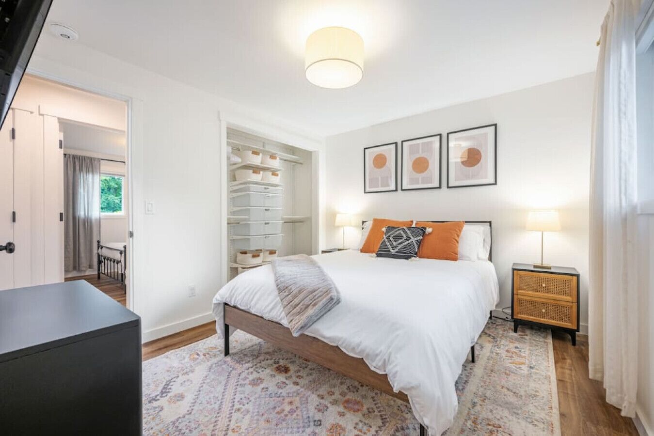 3 多间卧室、熨斗/熨衣板、免费 WiFi、床单