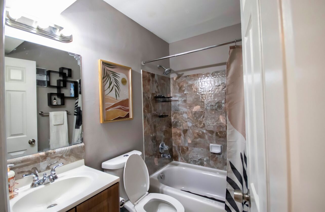 Bathroom B