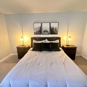 2 bedrooms, desk, iron/ironing board, free WiFi