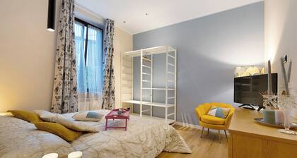 Apartment 'Soleluna' with Wi-Fi and Air Conditioning