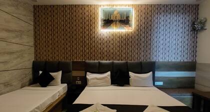 Taj Nice Point By Taj Sunrise Grp