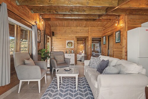 Holiday Home 'Miralvalle' with Mountain View, Wi-Fi and Air Conditioning