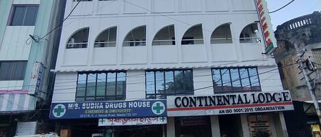 Fachada da propriedade