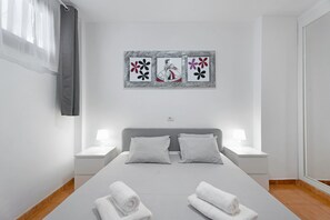 1 Schlafzimmer, Bügeleisen/Bügelbrett, kostenloses WLAN, Bettwäsche