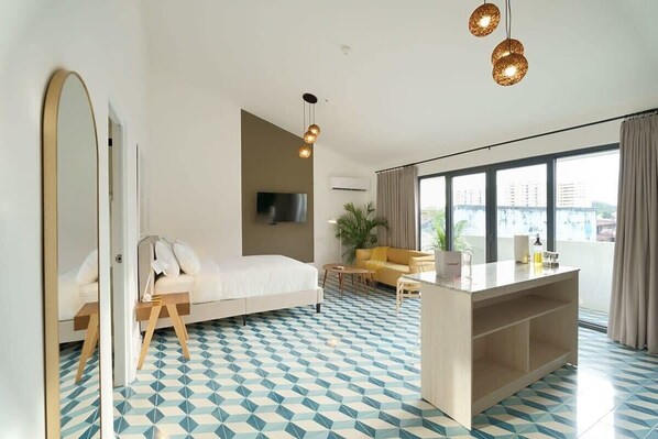 1 bedroom, iron/ironing board, WiFi, bed sheets - w* | Magical Loft in Santa Ana (Panamá)