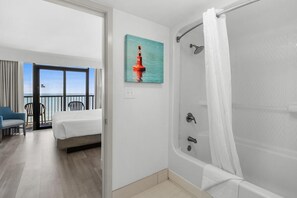 3 bedrooms, internet, bed sheets - Shoreline Oceanfront 11th Floor 3BR Condo (Myrtle Beach)