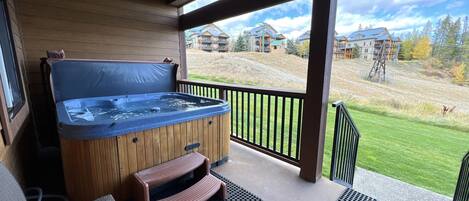 Bain à remous extérieur