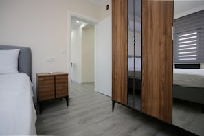 1 bedroom, premium bedding, Select Comfort beds, individually decorated