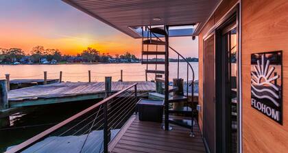Bung-a-flo Tiny Bohemian Designed Floating Home w/ 360 Waterfront Views