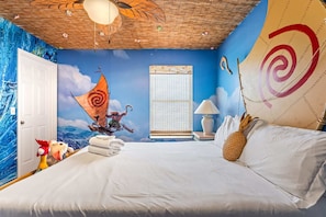 6 habitaciones, tabla de planchar con plancha, cuna de viaje y wifi