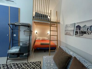 1 habitación, tabla de planchar con plancha, cuna de viaje y wifi 