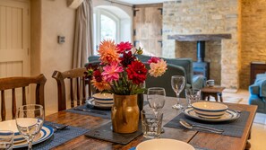 Dining - The Coach House - sleeps 4 guests  in 2 bedrooms (Cold Aston)