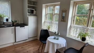 Comfort-Ferienhaus | Eigene Küche | Kühlschrank, Ofen, Herdplatte, Geschirrspüler