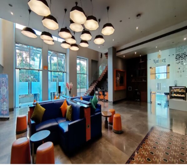 Lobby - TRITON BY SHYAMA HOTELS & RESORTS (Raipur)