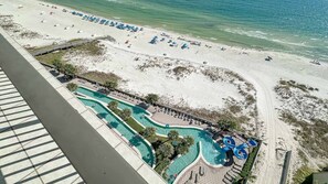On the beach - 4BR Beachfront, Parking Level, Lazy River and Water Slide!! (Orange Beach)