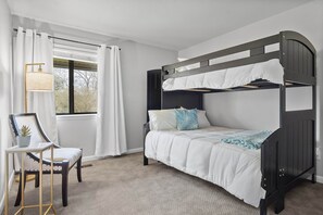 3 soverom, strykejern/-brett, wi-fi (inkludert) og sengetøy