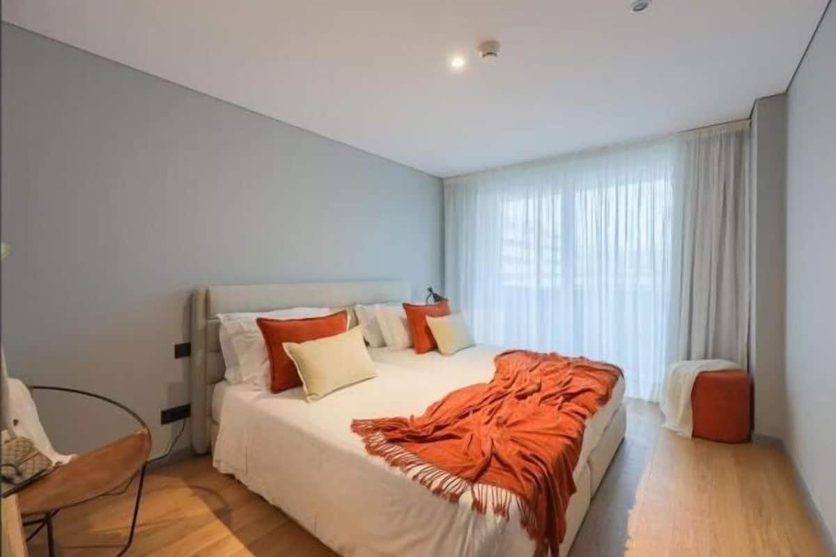 1 bedroom, soundproofing, free WiFi, bed sheets
