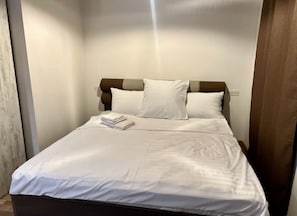 1 間睡房、熨斗/熨衫板、Wi-Fi
