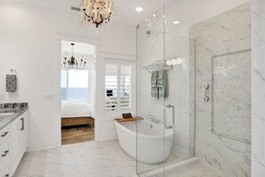 Towels - Luxury Gulf Front Retreat | Private Heated Pool and Elevator (Gulf Shores)