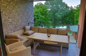 Property grounds - Two-Bedroom Apartment (Bihać)