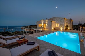 Pool - Above Blu Villa - Two Bedroom Villa, Sleeps 4 (Gaios)