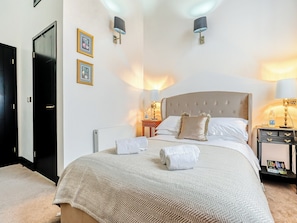 4 habitaciones, wifi gratis y ropa de cama