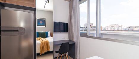 Strykejern/-brett, internettilgang og sengetøy