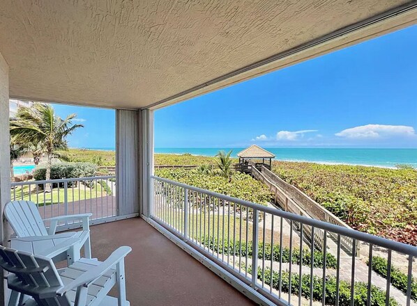Property grounds - OCEANFRONT CORNER UNIT (Hutchinson Island)
