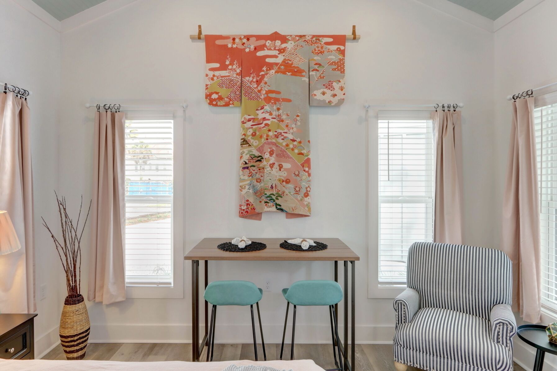 Welcome to Village on The Bluff: Kimono Cottage!