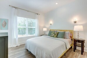 1 habitación, tabla de planchar con plancha, wifi gratis y ropa de cama
