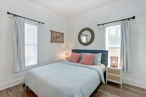 1 Schlafzimmer, Bügeleisen/Bügelbrett, kostenloses WLAN, Bettwäsche