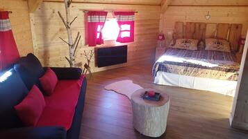 1 chambre, lit parapluie, draps fournis