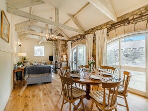Dining - 3 bedroom accommodation in Christon Bank, near Beadnell (Christon Bank, near Beadnell)