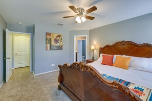 Casa (4 Bedrooms) | 4 dormitorios y espacio para trabajar con un portátil