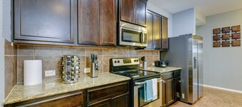 Beautiful San Antonio Home w/ 75" TV & King Bed