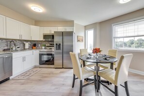 Apartment (2 Bedrooms) | Interior - North Myrtle Beach Oasis w/ Community Pool! (North Myrtle Beach)