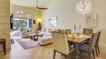 Apartment (1 Bedroom) | Interior